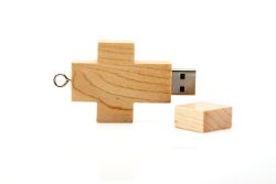 USB Stick Wooden Cross 
